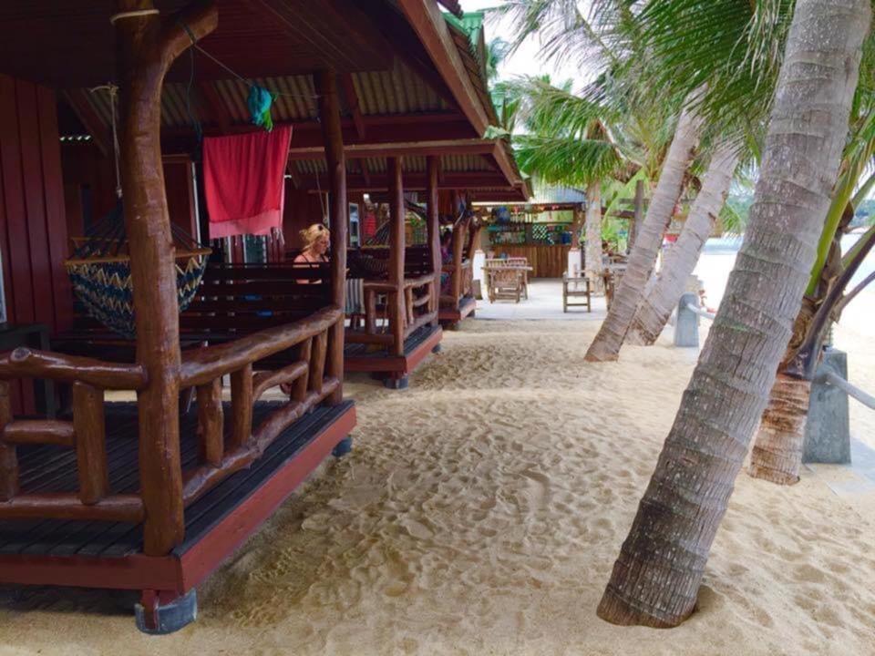 Beer'S House Bungalows เบียร์เฮ้าส์บังกะโล Ban Lamai Exterior foto